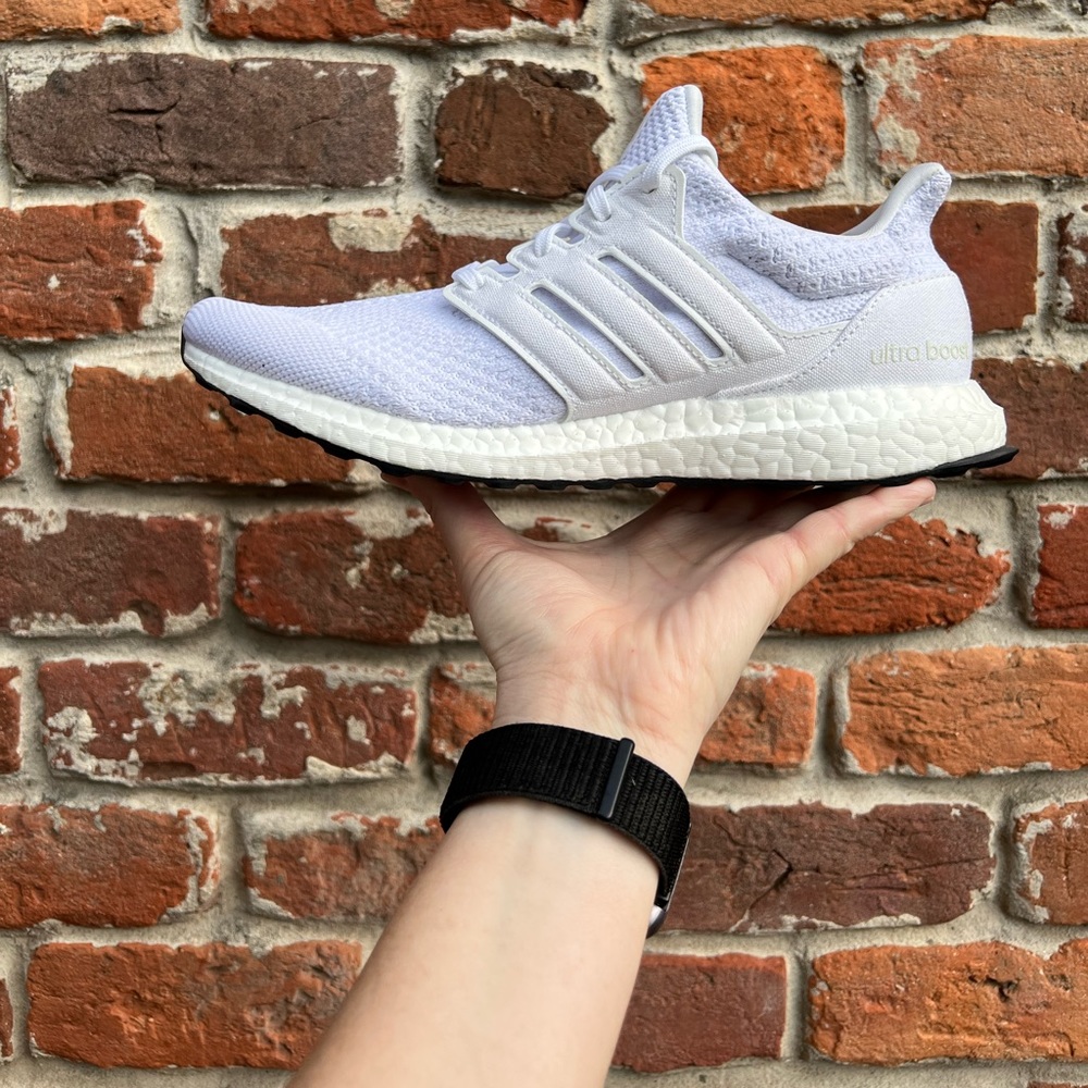 Adidas Ultraboost 5.0 DNA